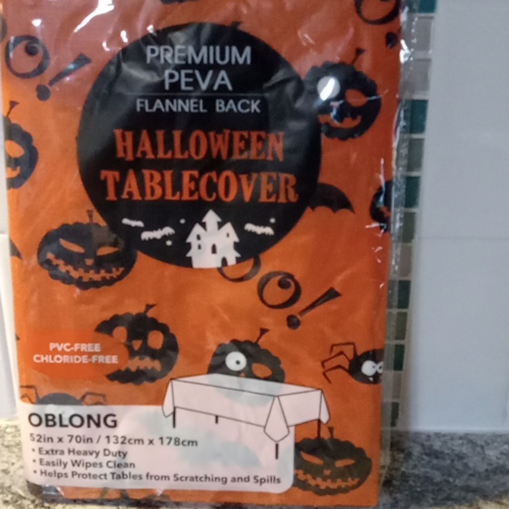 Halloween Tablecloth 🎃🎃🎃🎃